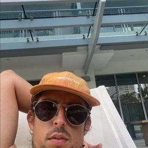 Meet your Posher, Santiago